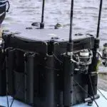 Railblaza Tackle Station mit 3 Angelruten