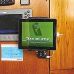 Railblaza Starporthalterung (E-Serie) mit USB Port in schwarz in Kombination mit ScreenGrabba