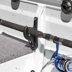 Railblaza Fishing Rod Storage Rack als Angelruten Klemmhalter an der Bordwand