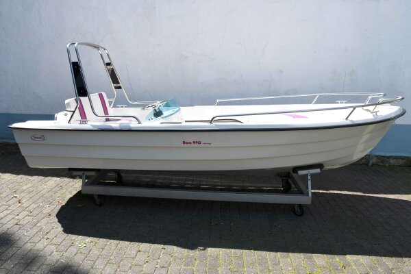 Tenten-Boats Bateau à moteur / bateau de plaisance Bora 440 touring