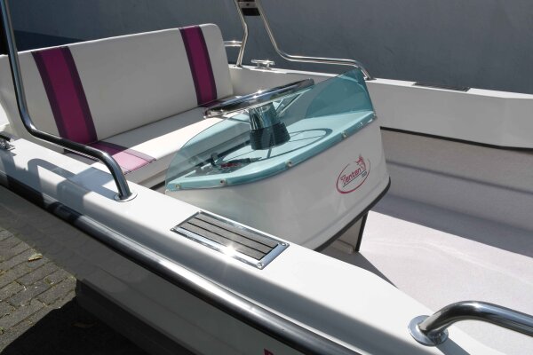 Tenten-Boats Bateau à moteur / bateau de plaisance Bora 440 touring