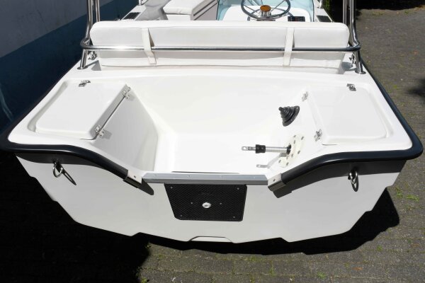 Tenten-Boats Bateau à moteur / bateau de plaisance Bora 440 touring